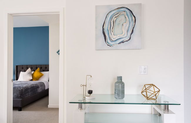 Luxurious 2BD & Den Hollywood Apartment - Foto 4