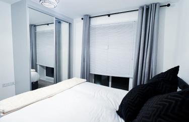 Rochester Gem, Balcony, FREE Parking and 2 mins walk to Station - Foto 10