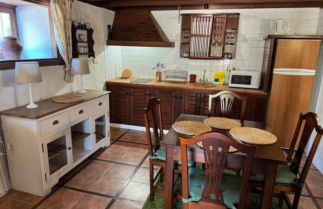 Oasis Hill Botanical Garden - Foto 21