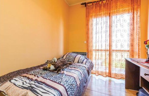 3 Bedroom Amazing Home In Jurdani - Photo 39