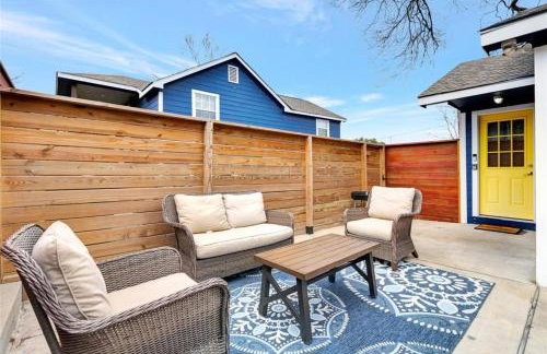 Vibrant Vacation Escape with Fast WIFI and KING BED Close to Downtown Houston! - Foto 16