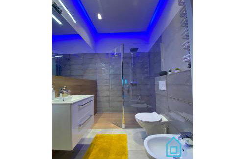 NaWypasie Apartment with Sauna Beautiful Garden SUP Board and Just 30 Minutes from Gdańsk and Gdynia - Foto 5