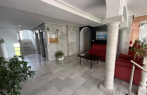 Laguna Beach Haven, WIFI, swimming pools, beach a few steps away, shops - Foto 28