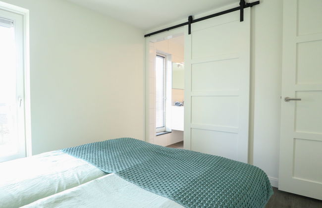 5 bedroom House in Nijkerk with swimming pool and terrace - Photo 15