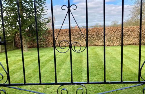 Glenbrae House 3 bedrooms near Nantwich with countryside views on private driveway - Foto 16