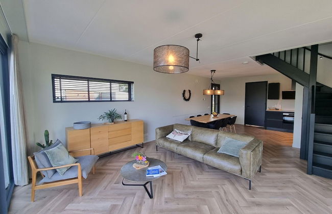 Luxurious Detached Water Villa With Jetty - Foto 67