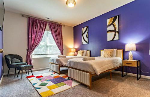 Special Deal! Raleigh Luxe Family Retreat, 15 Min to Downtown, Kids Gear, Fast WiFi for WFH, EV & Pet Friendly - Foto 38