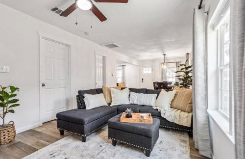 The Craftsman on Clay-Downtown-4 Blocks to Silos-Hot Tub and Cowboy Pool - Foto 16