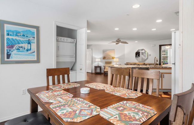 Lake Hideaway Waterfront Condo w/ Resort Perks! - Photo 23