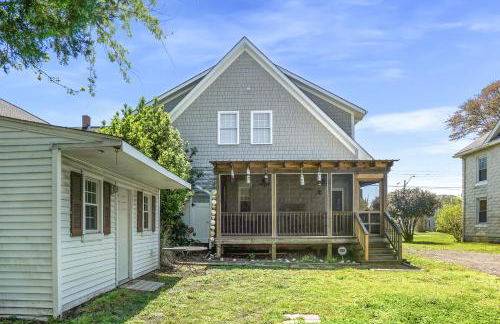 The Great Escape - renovated in-town charm! - Foto 45