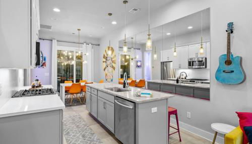 City Heights - Broadway Designer Condo - Foto 2