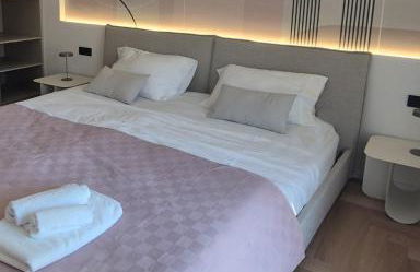 Rosmarì, Designer Cefalù Apt with Free Parking - Foto 10