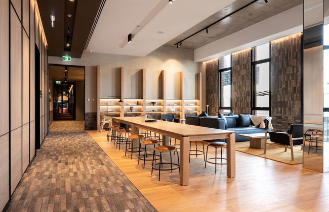 Nesuto Docklands Apartment Hotel - Photo 4