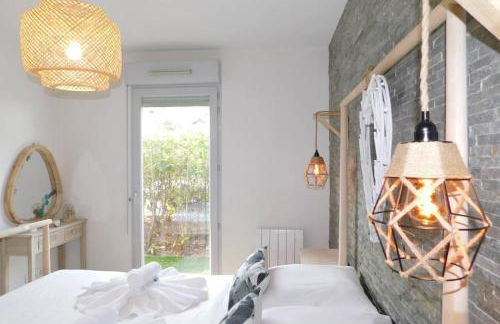 Mandelieu vacances RDC jardin, piscine, parking 2 chambres - Foto 6