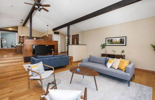 Mountain View, Hot Tub, Open Kitchen, 10m to Sequoia - Foto 4