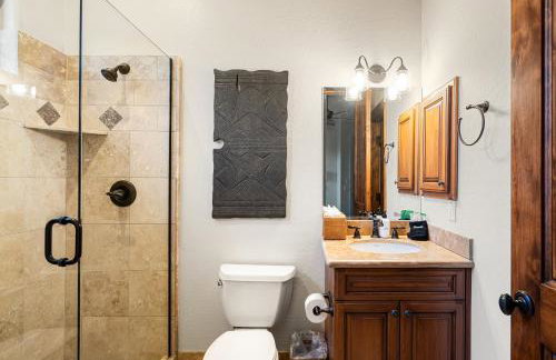 Desert Oasis with Pool Black Mountain Views - Photo 51