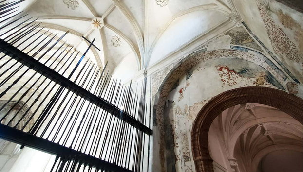 Visita guiada por el Monasterio de la Cartuja + Fábrica de cerámica Pickman - Foto 4, Capilla de Colón e iglesia