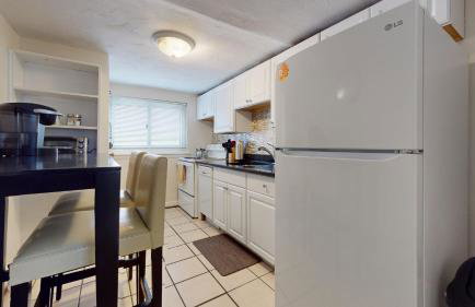 Great 1 bed close to Longwd Med, Fenway, parkng - Foto 12