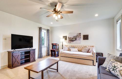 Large Group Getaway in Georgetown with Private Pool! - Foto 22