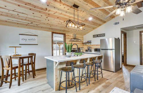 Fish Sam Rayburn! Secluded Cabin with Deck and Grill - Photo 4