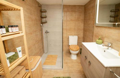 Σπίτι με πισίνα δίπλα στο αεροδρόμιο. - Foto 37