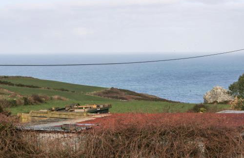 Gurnard's Cottage - Photo 25