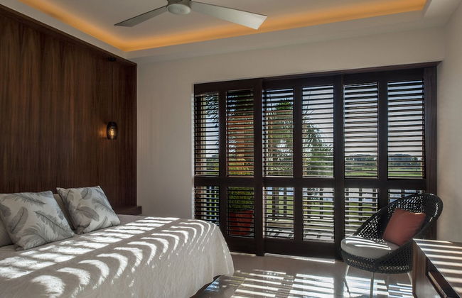 El Encanto exclusive condo private pool - Photo 23