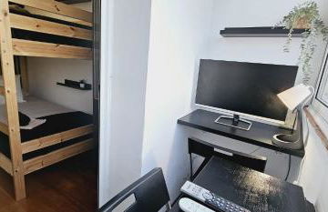 Premium refurbished apartment in Barcelona city center - Photo 32