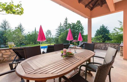 Sunset holiday home with pool and large, mature garden - Foto 3