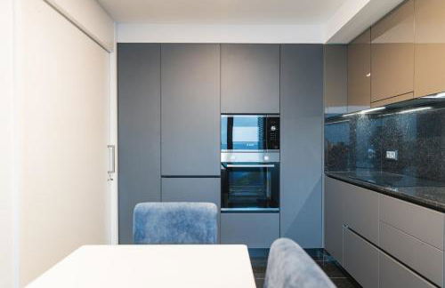 SeaLux Apartment (Seaside) - Photo 23