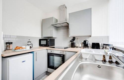 Woolton Rd Flat Near John Lennon Airport, Free Parking & Wifi - Pass the Keys - Foto 21