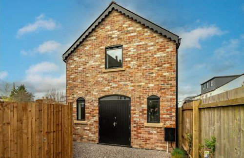 Norton Coach House - Photo 22