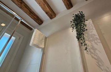 Small Villa with private Garden - Foto 3