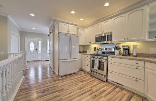 1 Mi to Nubs Nob Pet-Friendly Home with Hot Tub - Foto 9