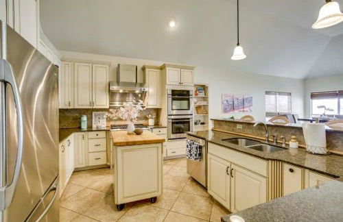 Waterfront Home 30 Mi to New Orleans with Boat Dock - Foto 9