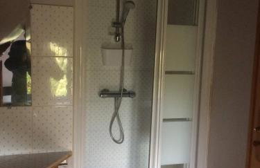 Beautiful village home close to all attractions - Foto 16