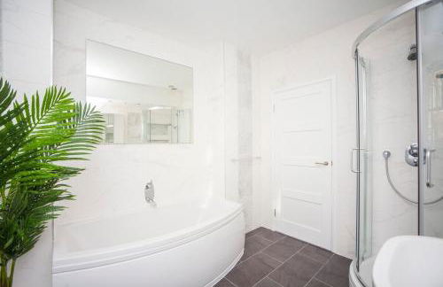 Spacious Georgian Coach House with Parking - Foto 18