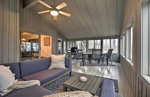 Mountaintop Wintergreen Resort Home with Deck, Views - Foto 33