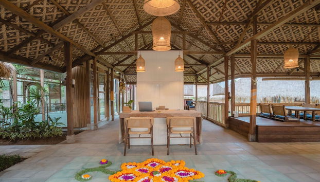 Mana Earthly Paradise - Foto 2, Recepción