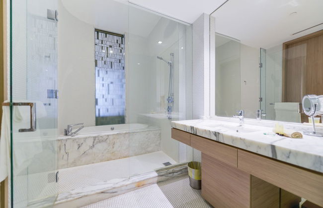 Wonderful Suite SLS Brickell - Photo 15