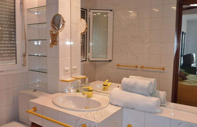 Charming Holiday Home Near Seabeach in La Cala de Mijas With Private Terrace - Foto 29