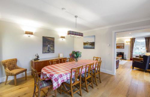 Greenmyre Farmhouse with Hot Tub - Foto 41