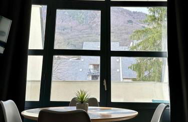 Nid cosy avec vue montagne, proximité commerce, 100 m des télécabines - Foto 8