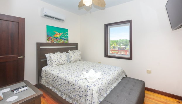 Coco View Canal Lot 18 Private Home 3 Bedroom Home - Foto 3, Habitación