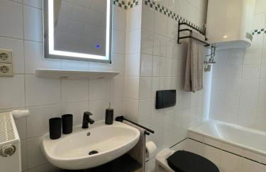 Helios Design Suite - Altbau DG mit Lift & Parkplatz - Elbe & Altstadt - S-Bahn nach Dresden - Foto 23