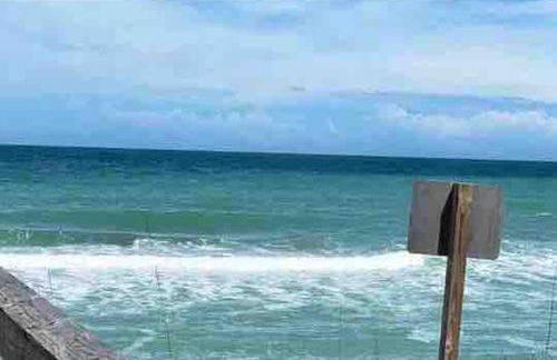 3 Bedroom Cozy Cottage with fenced in backyard and hot tub 4 miles to the beach - Foto 31