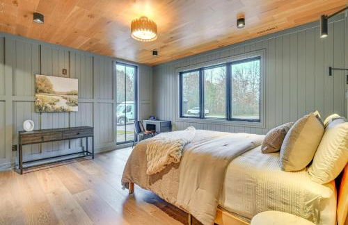 Walk to Lake! Modern Wisconsin Home with Patio - Foto 16