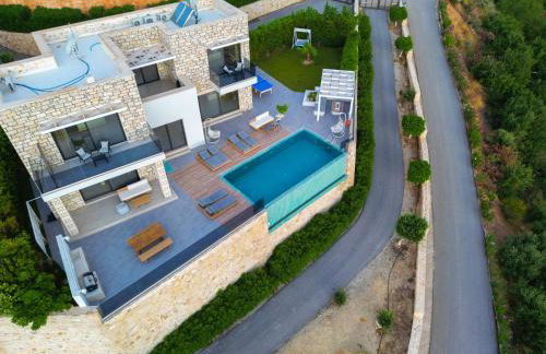 Paleokastro Villas with Private Heated Pool, Top Views - Next To Center - Top WiFi - Foto 77