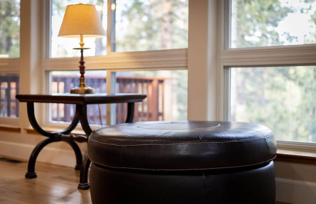 Nestled Pines Retreat Hot Tub, Pool Tahoe, Foosball, +more! - Foto 36