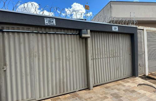 INCRIVEL FLAT 3 MINUTOS do CENTRO COM CHURRASQUEIRA E AR CONDICIONADO - Foto 28